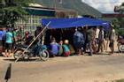 Văng khỏi xe đưa đón, 4 học sinh ở Sơn La thương vong