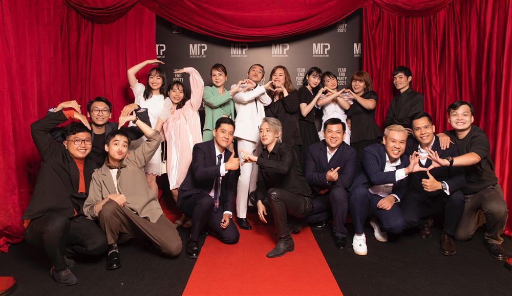 Hải Tú cảm ơn Sơn Tùng: Chủ tịch quá vất vả rồi ạ-2