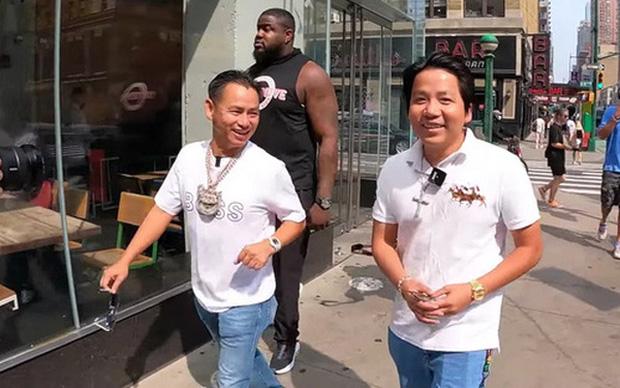 Khoa Pug lên tiếng sau vụ nghỉ chơi Johnny Đặng: Tố bị lừa 30 tỷ-1