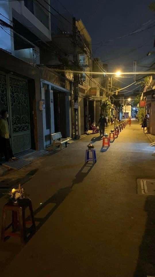 Lặng người hình ảnh dẫn hồn người mất vì Covid-19 về nhà-3