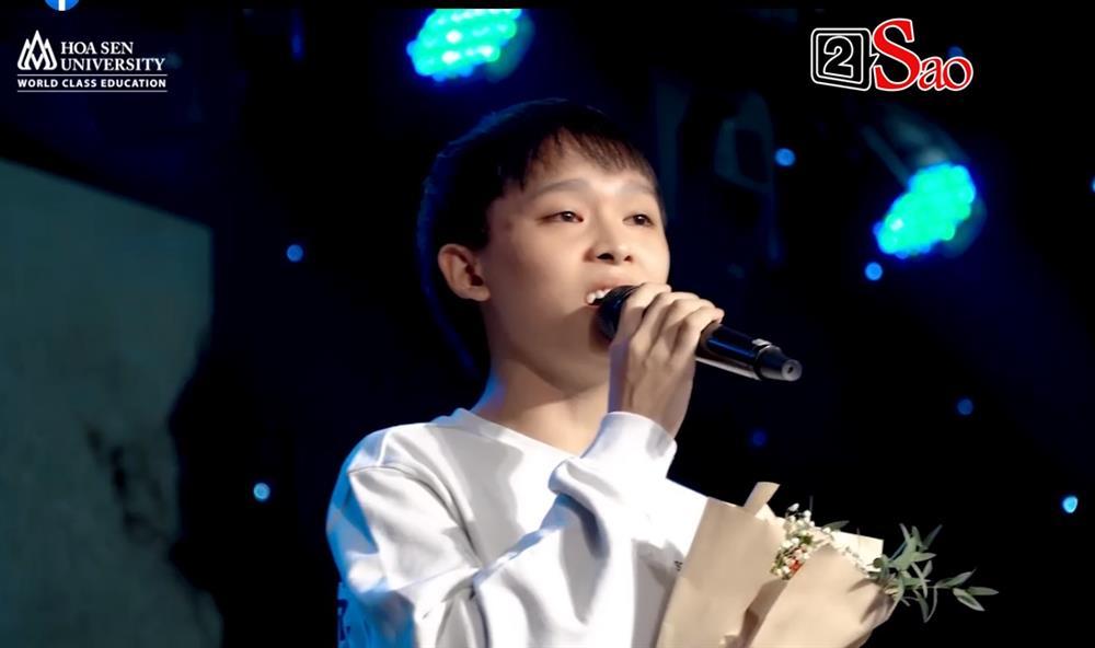 Chuẩn là Hồ Văn Cường hát lại sau ồn ào, thần sắc ra sao?-3