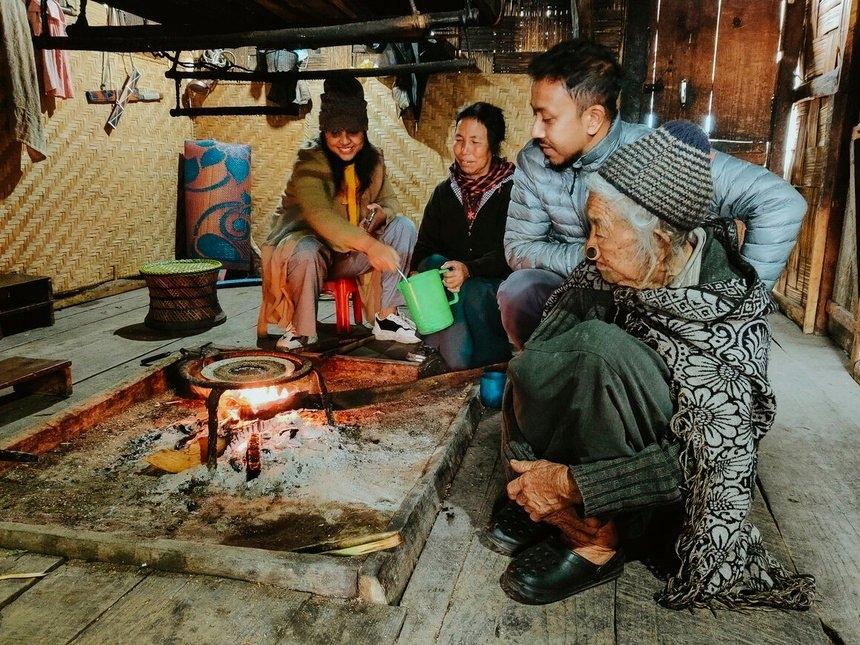 Bất ngờ với loại muối đặc biệt của bộ tộc trên núi cao-2