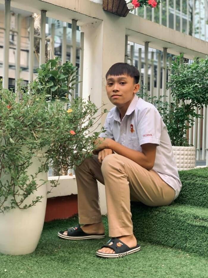 Hồ Văn Cường quay lại sân khấu, khán giả nước mắt rơi-1