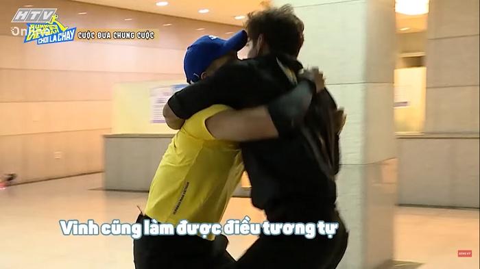 Bị chê kém lịch thiệp với Kim Jong Kook, Trương Thế Vinh nói gì?-1