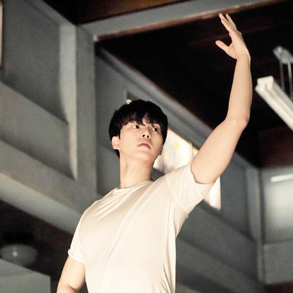 Song Kang cảnh nóng hừng hực không hot bằng ông hoàng nước mắt-3