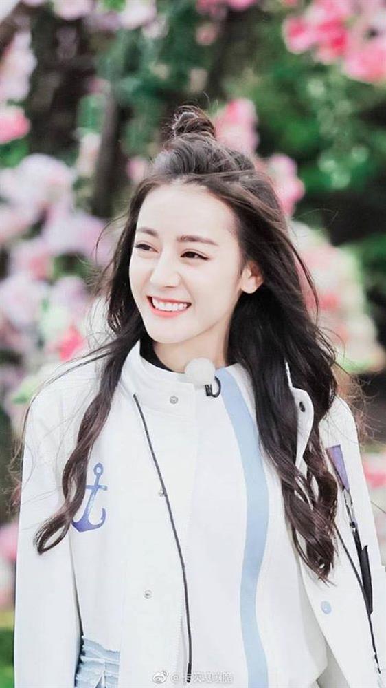 Tử vi 12 con giáp thứ Năm ngày 25/11/2021: Ngọ dễ nổi điên!-1