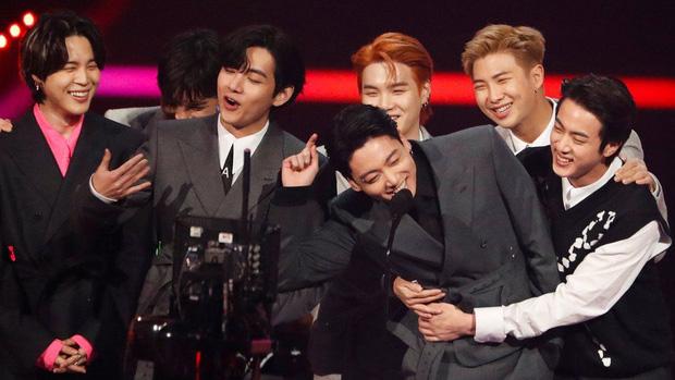 Fan BTS thịnh nộ khi thần tượng chỉ mang về 1 đề cử Grammy-1