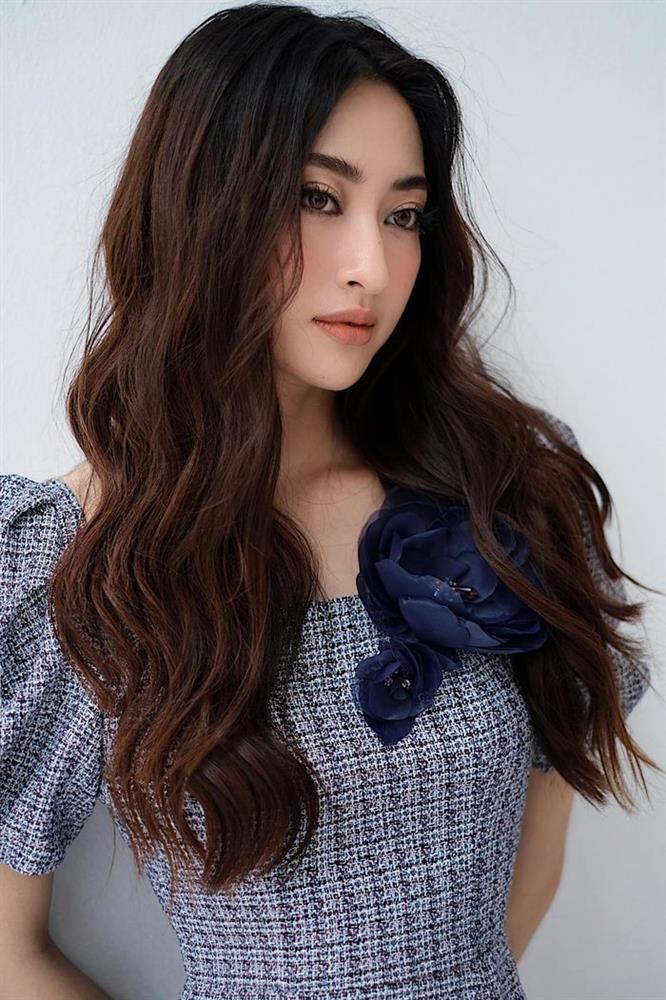 HHen Niê xương hàm 10 điểm - Lương Thùy Linh chân dài nhất dàn hậu-1