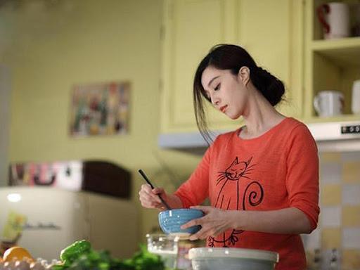 4 kiểu con gái lấy chồng khó hạnh phúc, càng cố càng khóc nhiều-1