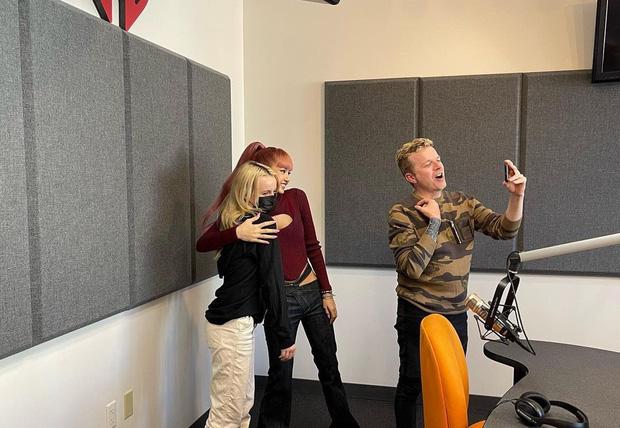 Lisa BLACKPINK lây Covid-19 từ ai?-3