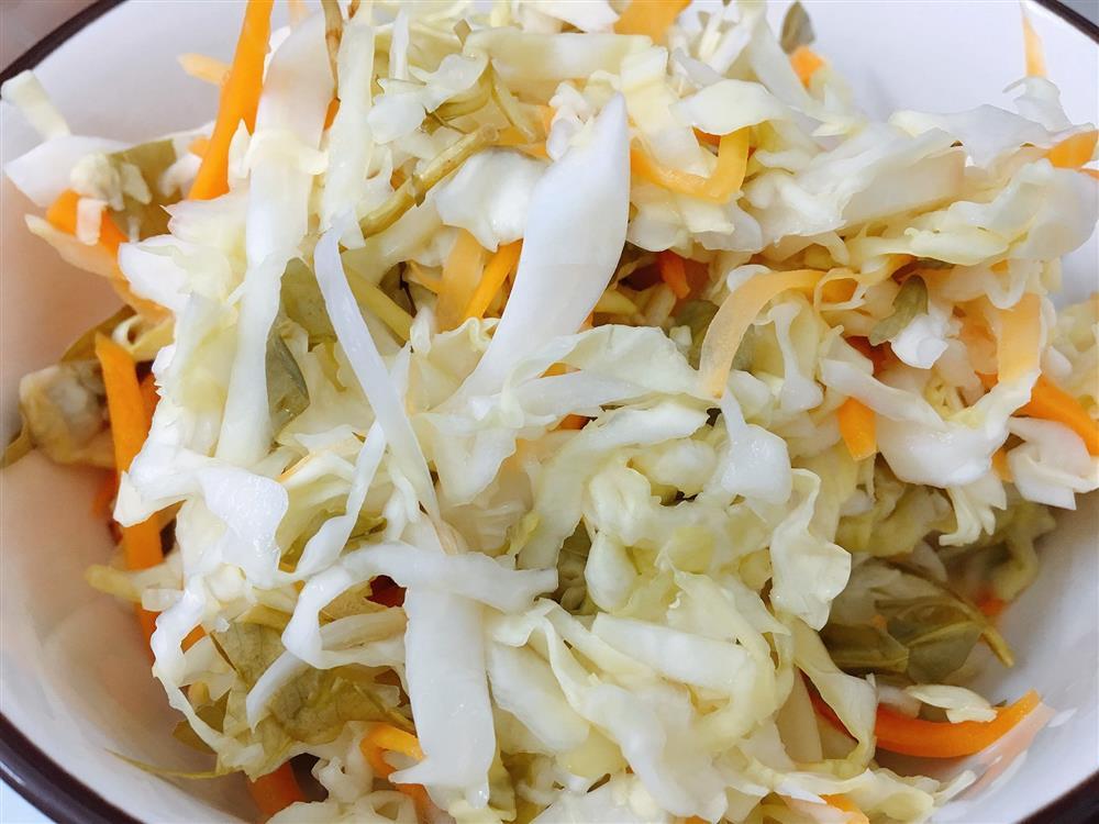 Tuyệt chiêu làm dưa bắp cải ngon chuẩn vị, ăn mãi vẫn thòm thèm-6