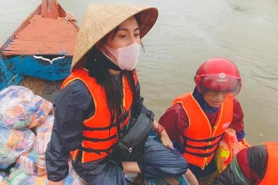 Một xã Quảng Bình thống kê xong hoạt động từ thiện của Thủy Tiên