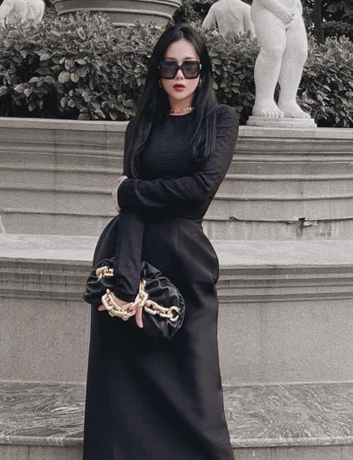 Đụng hàng con dâu Phương Oanh, Quách Thu Phương vẫn sành điệu-1