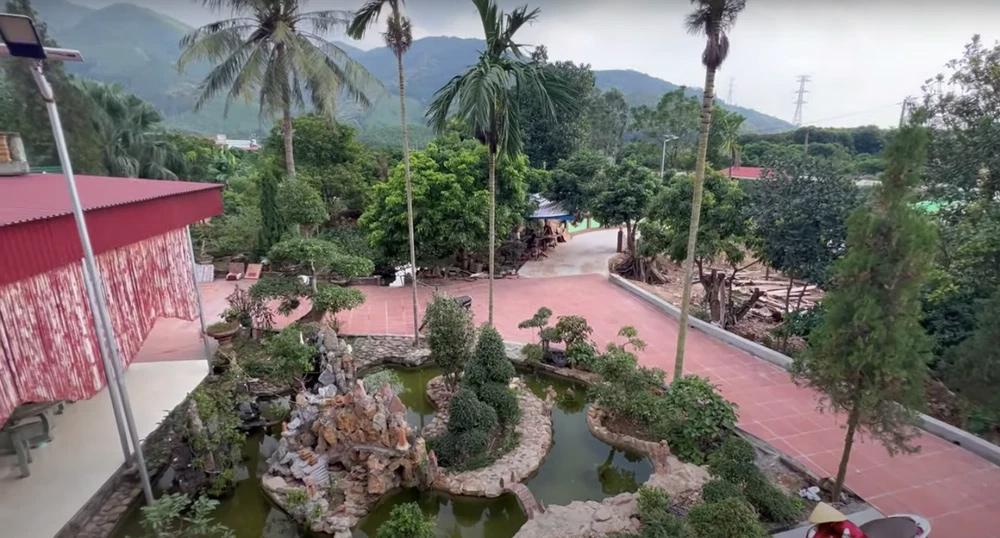 Chân dung chị đại gia cùng Mạc Văn Khoa xây nhà tiền tỷ cho bố mẹ-2