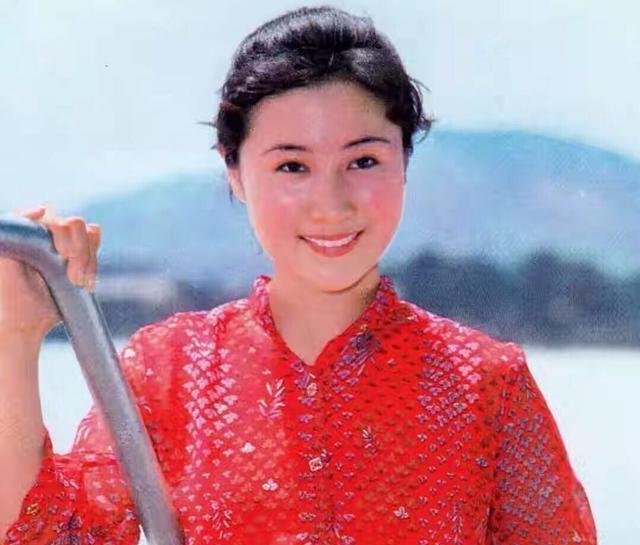 Nữ thần yêu đơn phương Lý Liên Kiệt, sống ra sao sau lấy chồng Tây?-2