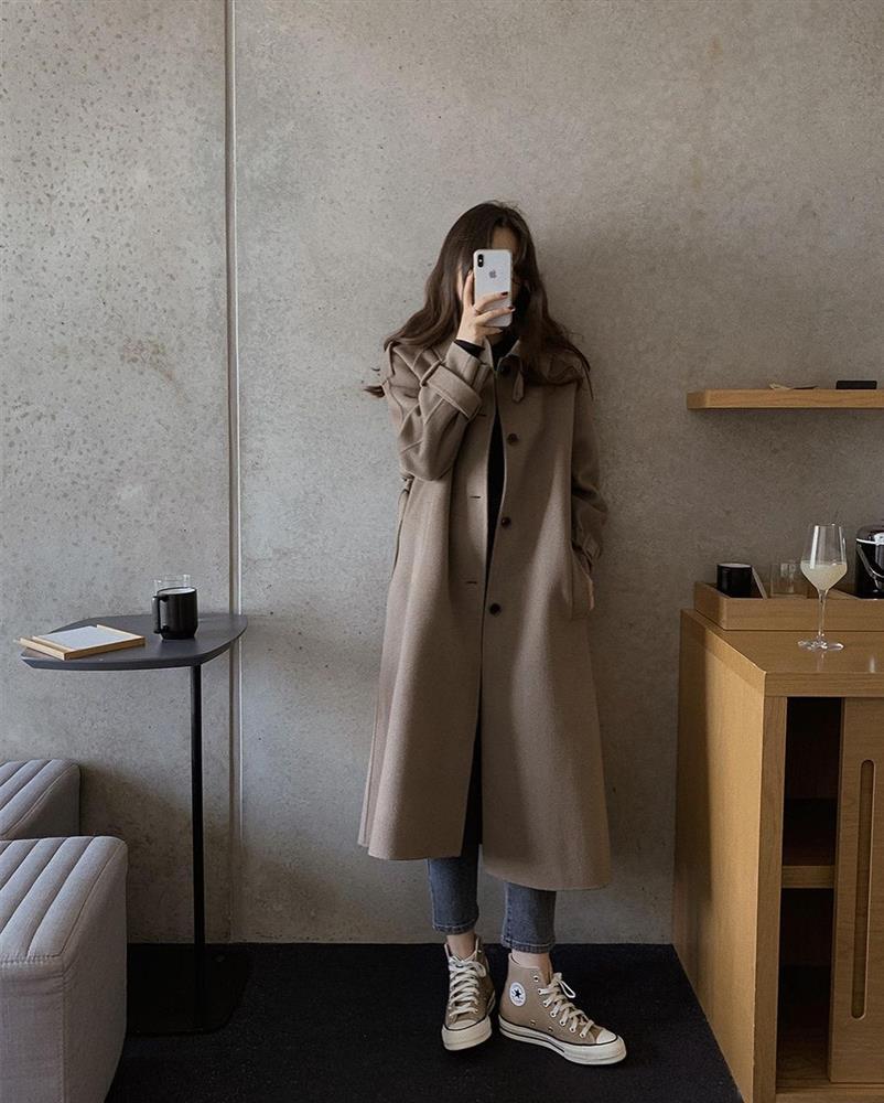 Diện áo trench coat sai cách khiến Tzuyu cao 1m72 mà như 1m52-8