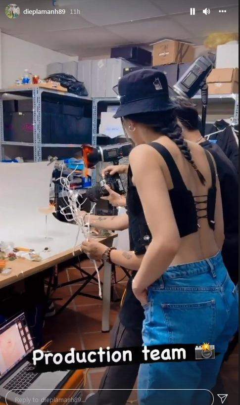 Đi làm mà Diệp Lâm Anh phô vòng 1 căng cỡ này ai tập trung được!-3