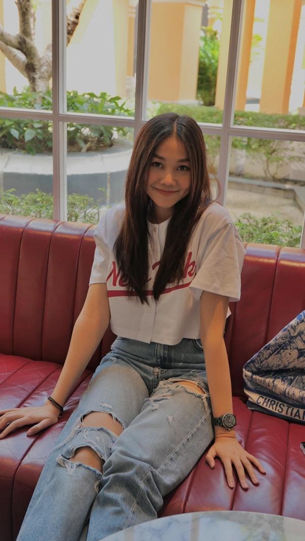 Thanh Hằng hóm hỉnh nói về khoảnh khắc đời thường của mình: "Tấm ảnh nhiều đường, chống chỉ định với người đang kiêng đồ ngọt".