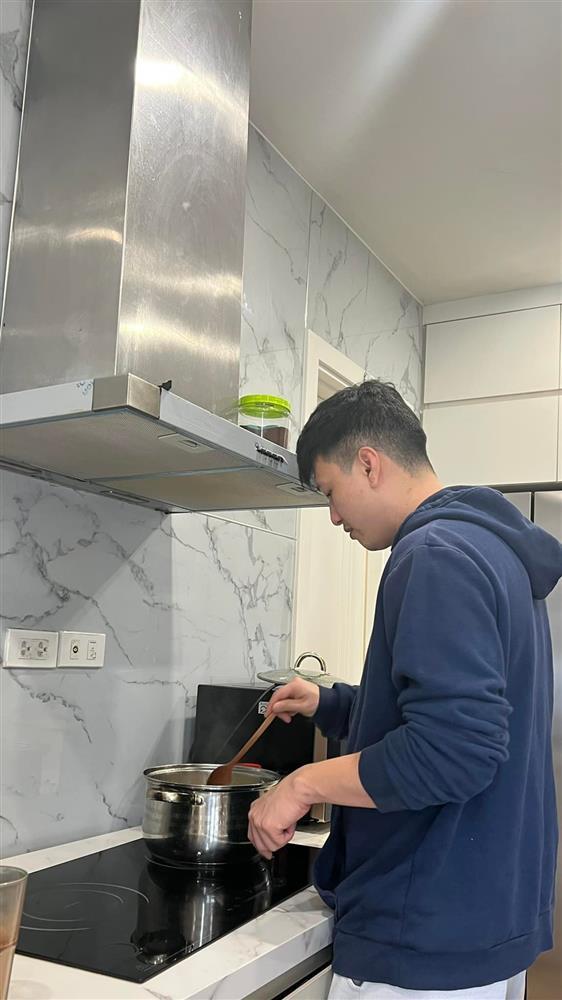 Cận cảnh ngoại hình Huỳnh Anh khi chạm mốc 80kg-2