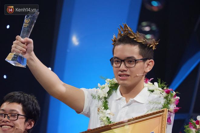 Nam sinh phá kỷ lục Olympia 4 năm trước giờ ra sao?-2