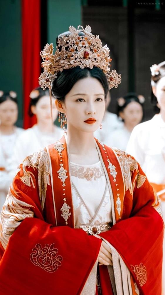 Mỹ nhân đóng Tiểu Long Nữ: Nhan sắc ngang ngửa Lý Nhược Đồng, diễn xuất ăn đứt Lưu Diệc Phi?-11