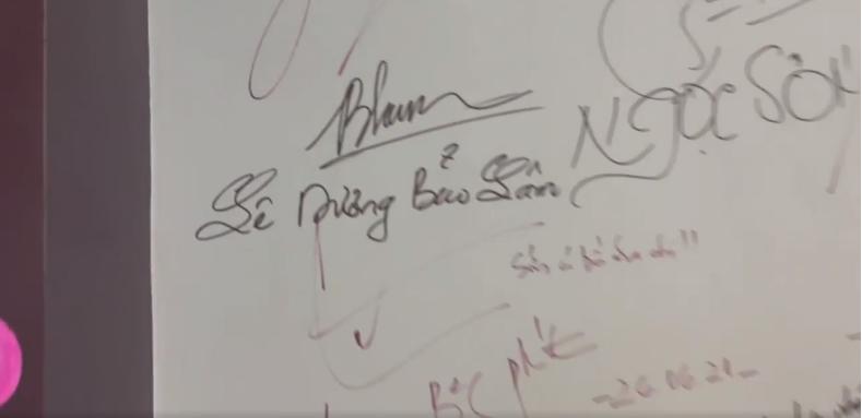 Phòng ốc Lý Nhã Kỳ được hé lộ, có thực sự hoành tráng?-12