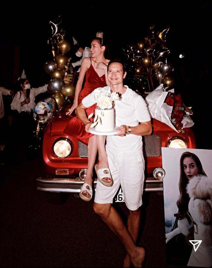 Hà Hồ và Bùi Anh Tuấn song ca, Lisa vừa xuất hiện giật luôn spotlight-1