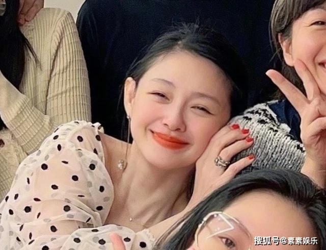 Từ Hy Viên ăn mừng hậu ly hôn chồng đại gia?-2