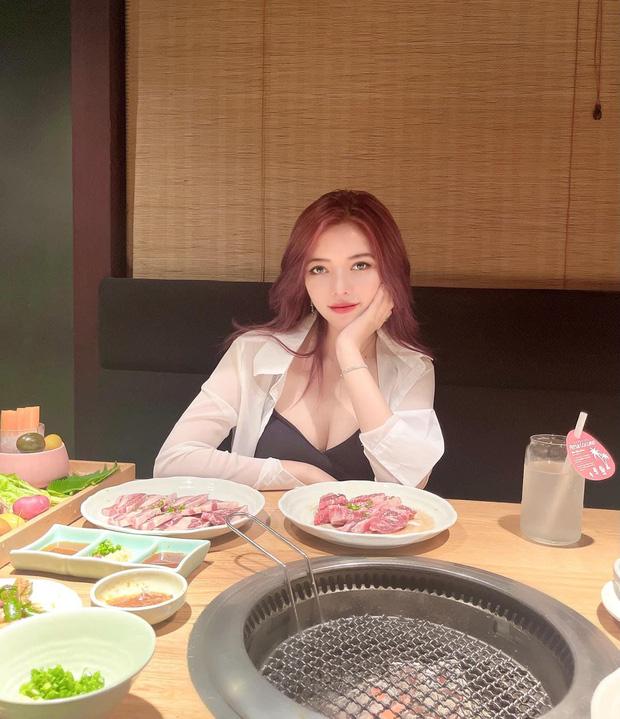 Streamer khoe tặng quà giá 300 triệu cho người yêu đại gia-4