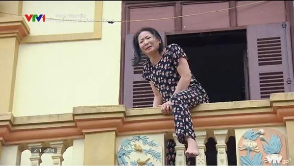 Phố Trong Làng tập 13: Hoài chạm tay Hoàng, liệu có nhớ nhau cả đời?-12