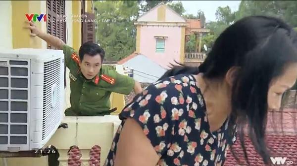 Phố Trong Làng tập 13: Hoài chạm tay Hoàng, liệu có nhớ nhau cả đời?-15