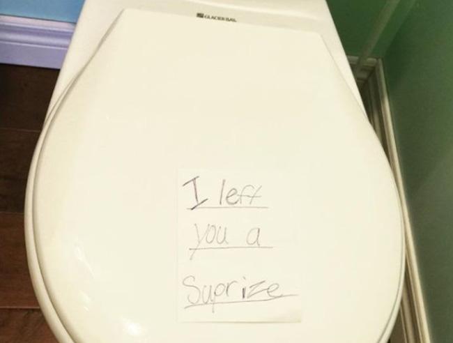 Khi nhóc tỳ bày trò troll bố mẹ, cả hai chỉ còn nước khóc thét-3