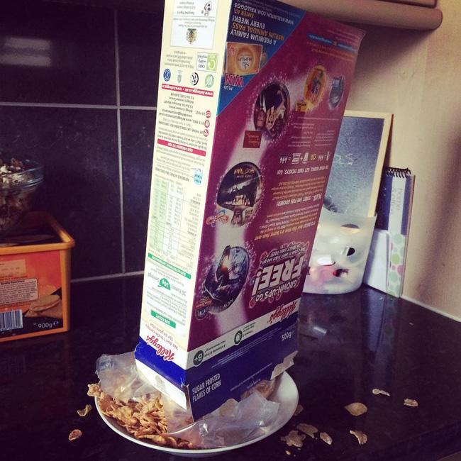 Khi nhóc tỳ bày trò troll bố mẹ, cả hai chỉ còn nước khóc thét-5