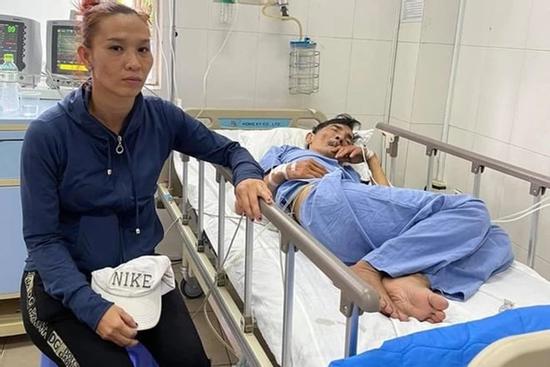 Vợ kém 32 tuổi vì sao không kề cận khi Thương Tín bị đột quỵ?