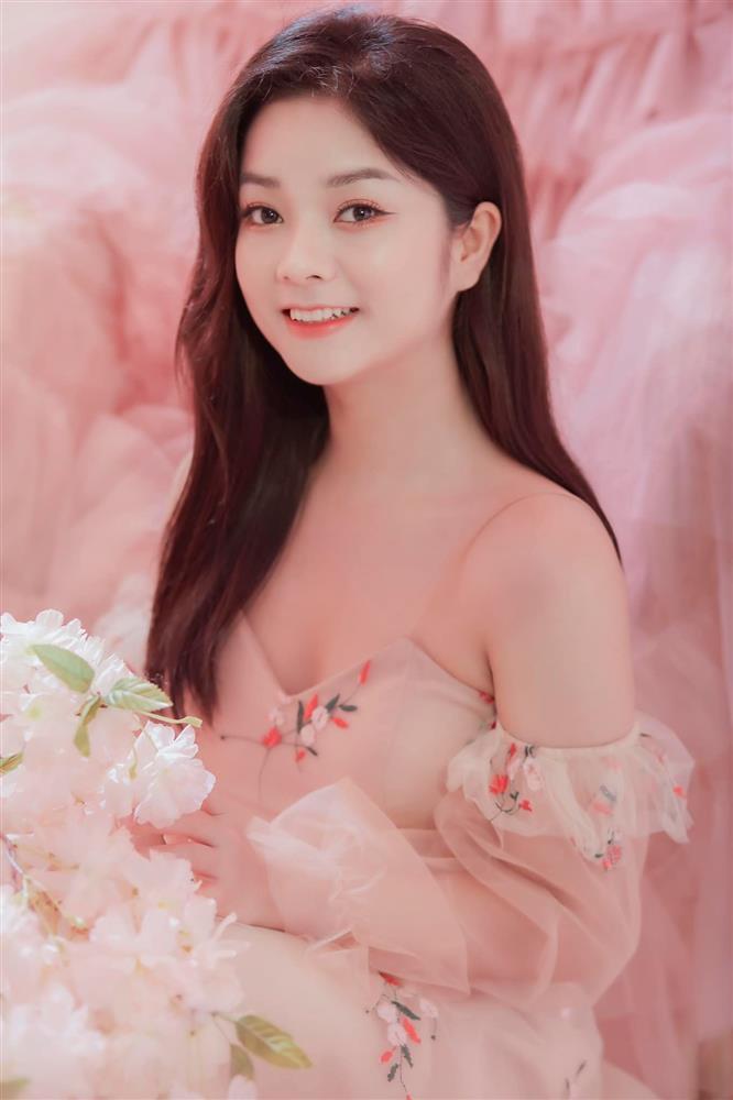 Thương Phố Trong Làng từng là hot girl bóng đá đình đám-6