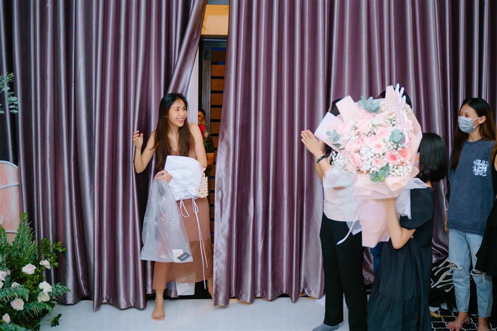 Toàn cảnh sinh nhật hoàng tráng của Thủy Tiên giữa tâm bão-3