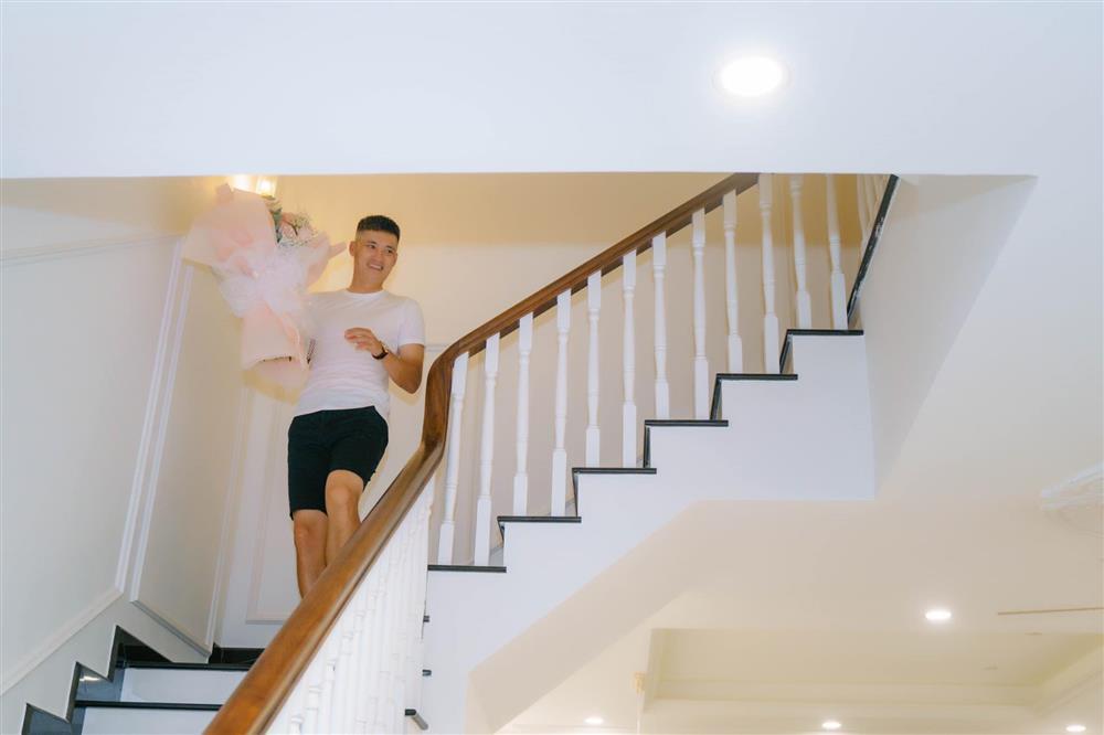 Toàn cảnh sinh nhật hoàng tráng của Thủy Tiên giữa tâm bão-10