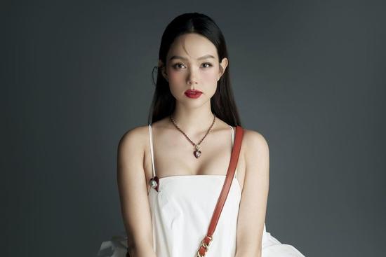 Mặt Minh Hằng sưng bất thường