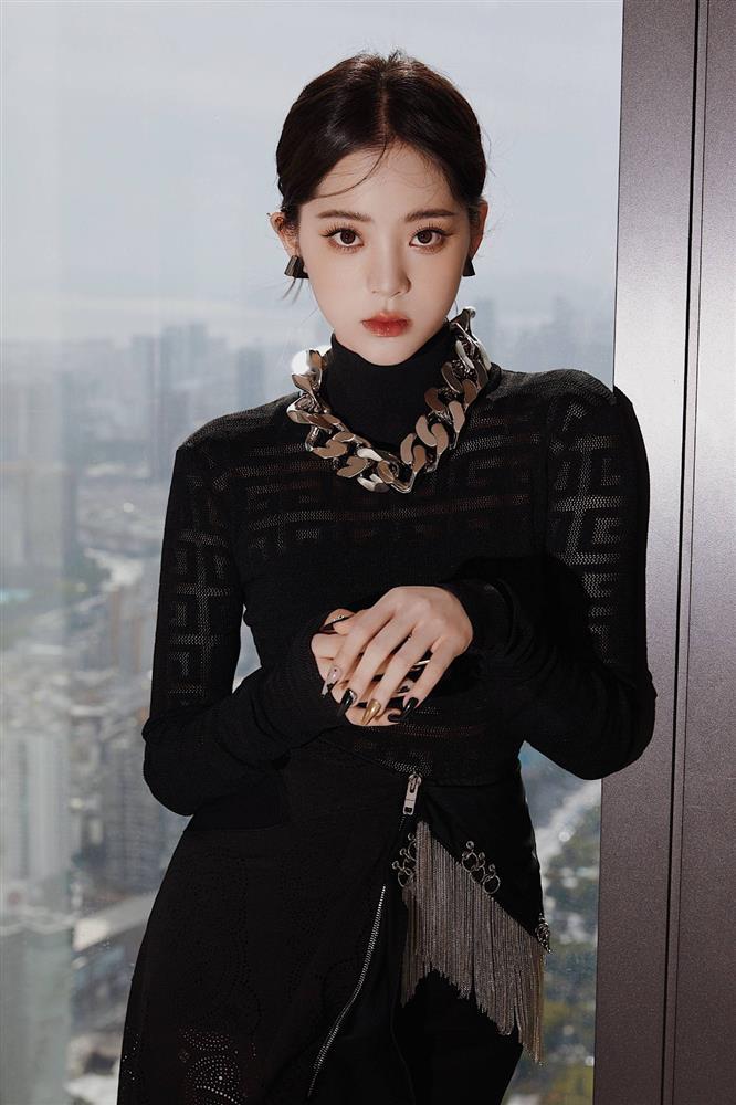 Luật ngầm của nghệ sĩ Trung Quốc khi dự thảm đỏ-4