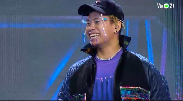 Học trò Rhymastic tại Rap Việt nói gì mà bị chỉ trích thượng đẳng?-2