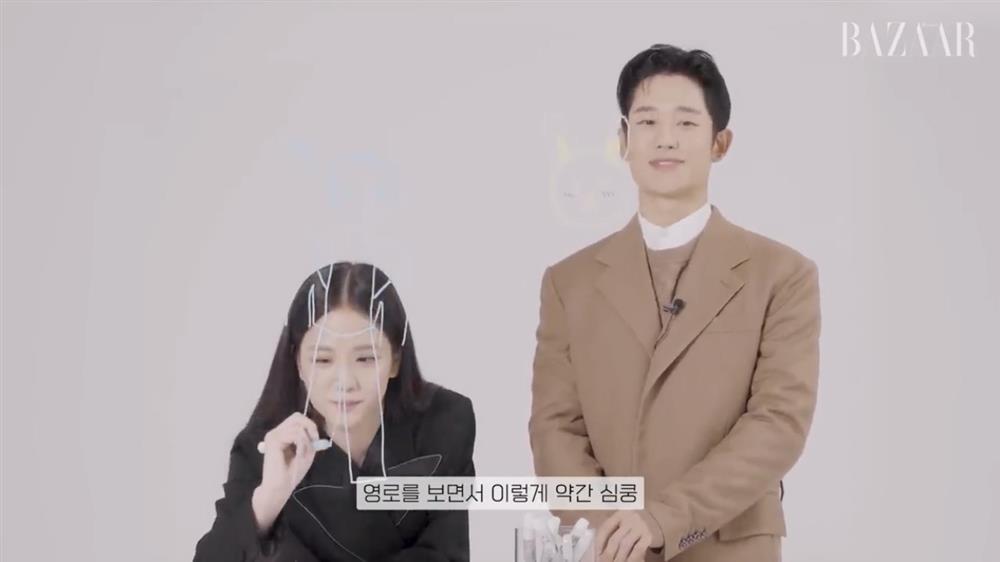 Jung Hae In khen Jisoo có đôi mắt đẹp và năng lượng tích cực-3
