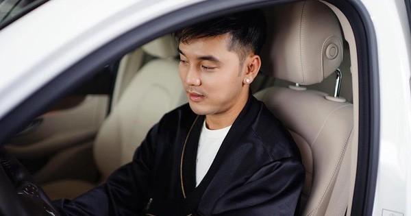 Cụ thể, nhiều người cho rằng Ưng Hoàng Phúc khi yêu cầu người nọ đến địa điểm giải quyết vấn đề phải quan sát họ có theo kịp xe mình hay không, nhất là khi đây là xe bán tải và chạy hướng ngược chiều. Một số cư dân mạng cũng không đồng tình cách giải thích có gọi "nhưng do không nghe thấy nên tài xế xe bán tải không chạy theo xe Ưng Hoàng Phúc".