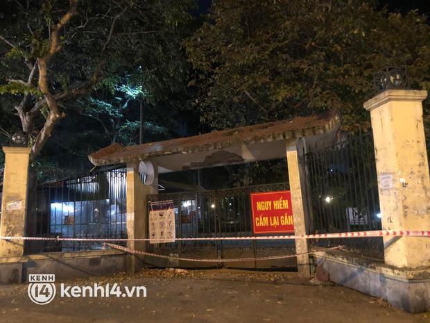 Tạm phong tỏa công viên Thống Nhất vì bảo vệ mắc Covid-19-2