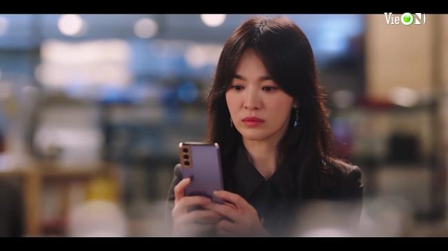 Đang yêu đương người mới, Song Hye Kyo nhận cuộc gọi từ bạn trai đã mất 10 năm-5