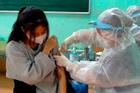 Sức khỏe nữ sinh nhập viện sau tiêm vắc-xin Covid-19 ở Huế
