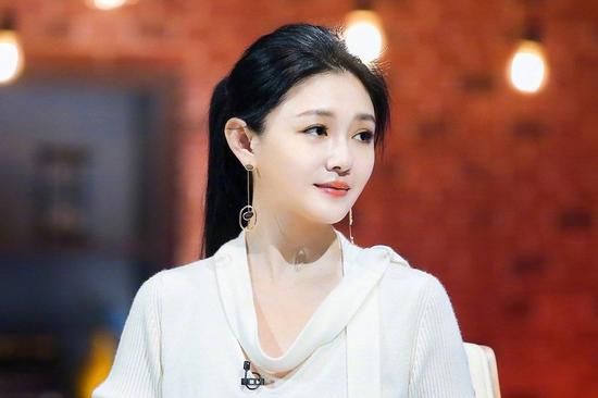 Từ Hy Viên chẳng còn gì sau cuộc tình 20 ngày