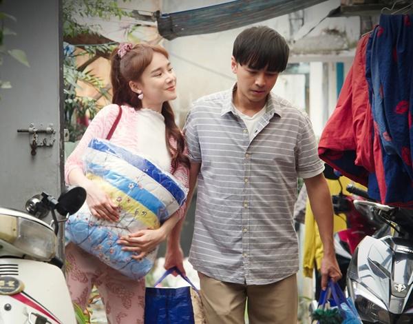 Những mỹ nhân mê trai bất chấp trên phim Việt-6