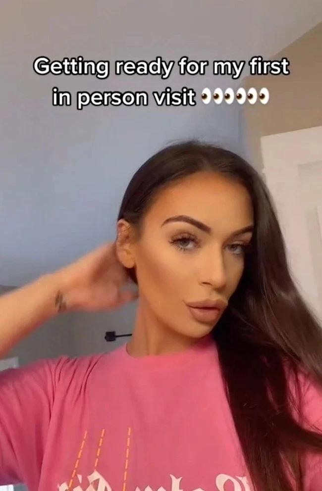 Trót yêu tù nhân, cô nàng vượt 7.600 km gặp mặt qua song sắt-1