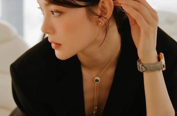 Minh Hằng khoe eo thon cực phẩm đánh bay tin đồn bầu bí-4