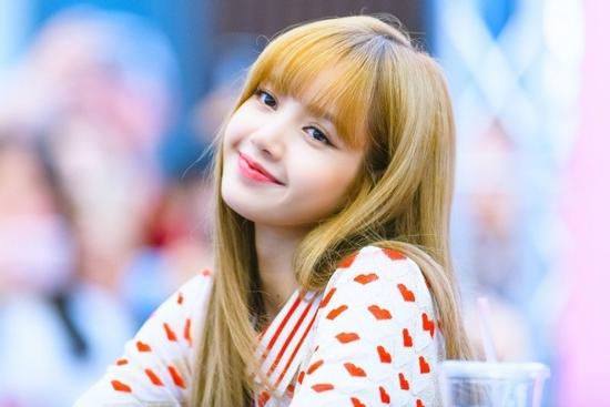 Sức khỏe Lisa BLACKPINK sau khi nhiễm Covid-19 ra sao?